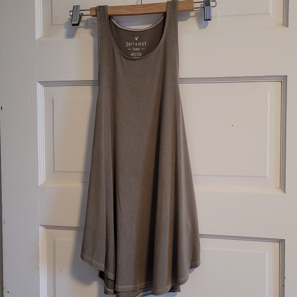 AMERICAN EAGLE OUTFITTERS Soft & Sexy Tank NWT - Picture 3 of 8